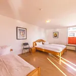 Hafenglueck- Ideal Fuer Familien Mit Balkon Und Yachthafenblick * Waren (Mueritz)