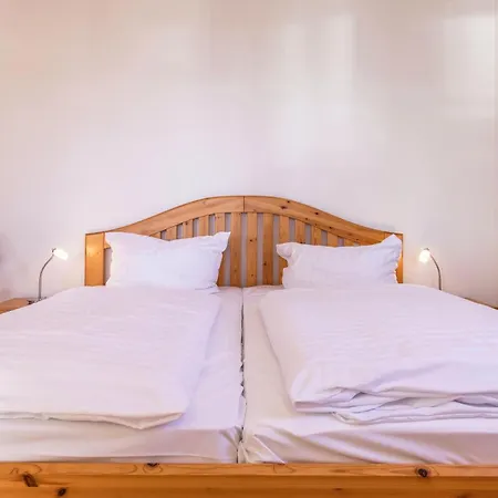 Hafenglück- Ideal Für Familien Mit Balkon Und Yachthafenblick *