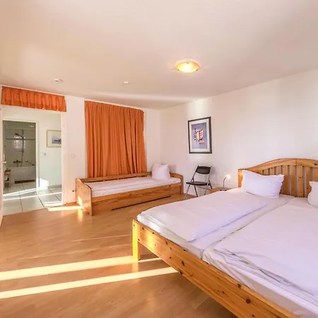 Hafenglueck- Ideal Fuer Familien Mit Balkon Und Yachthafenblick