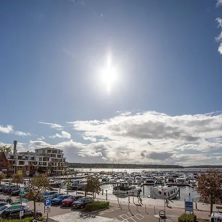 Hafenglück- Ideal Für Familien Mit Balkon Und Yachthafenblick Apartment *